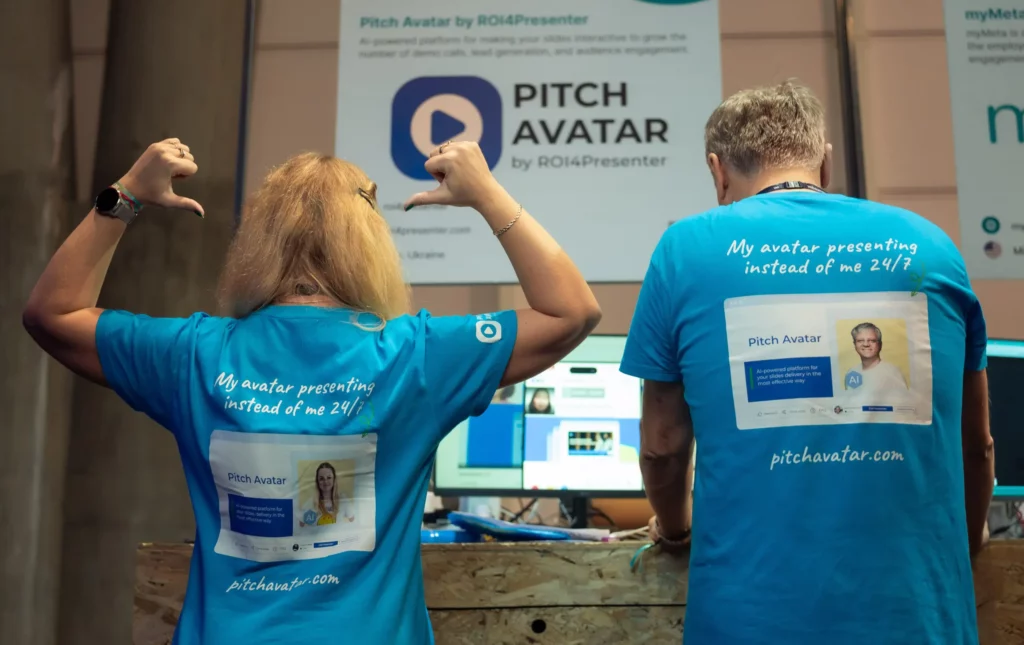 Victoria Abed and Paul Zhdanovych at pitch avatar stand